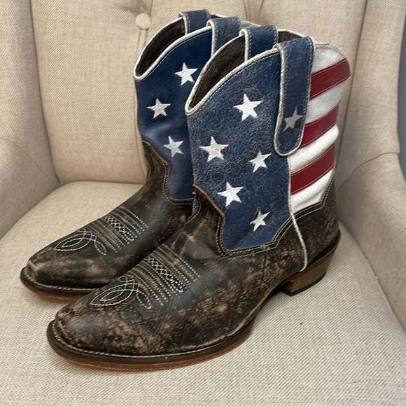 Women’s Roper Flag Boots - Picture 2 of 9
